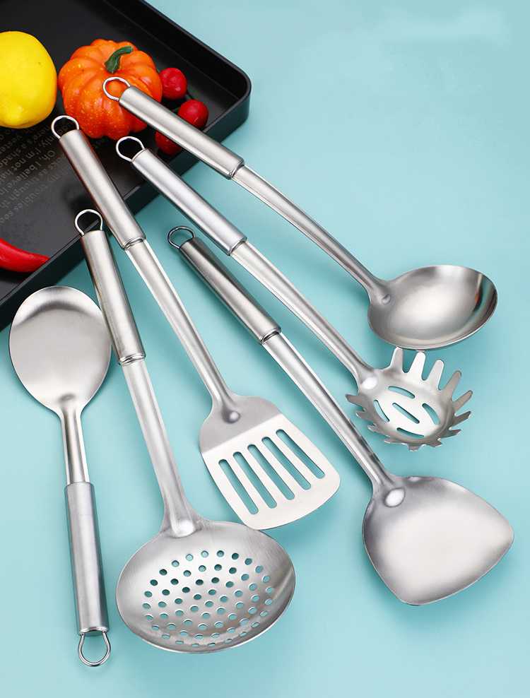 Utensils in use