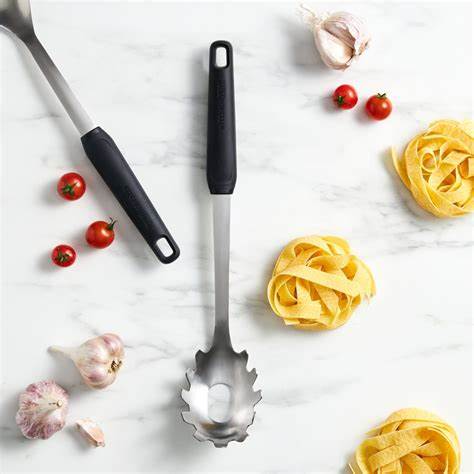 Pasta Server